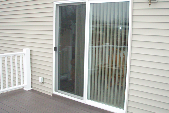 Colton-screen-door-repair